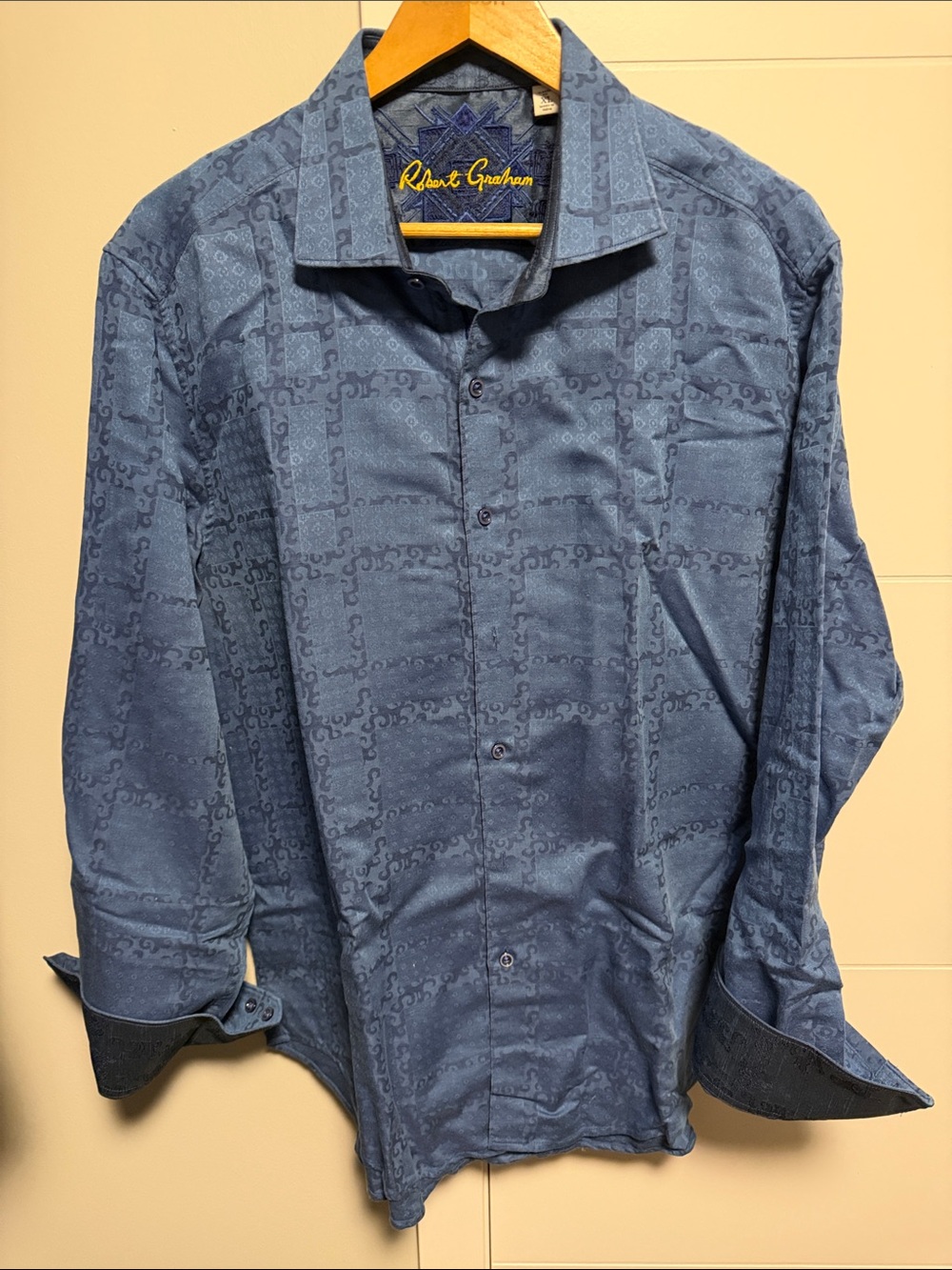 Robert Graham Navy Blue Geometric-Pattern Dress Shirt (Classic Fit)